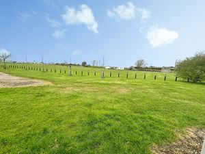 Beach Hut - click for photo gallery